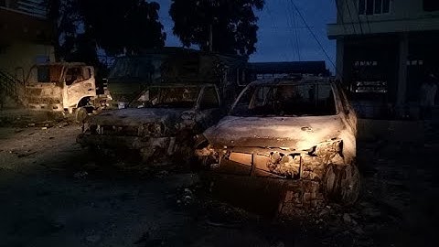 28 cảnh sát bị thương, người quá khích lại gây rối ở UBND Bình Thuận