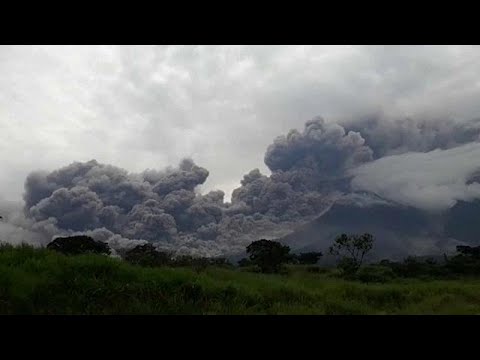 Видео: Вътре в коренното население на маите от Гватемала Q'equchi