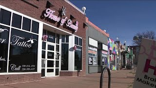5 people wounded in Aurora shooting