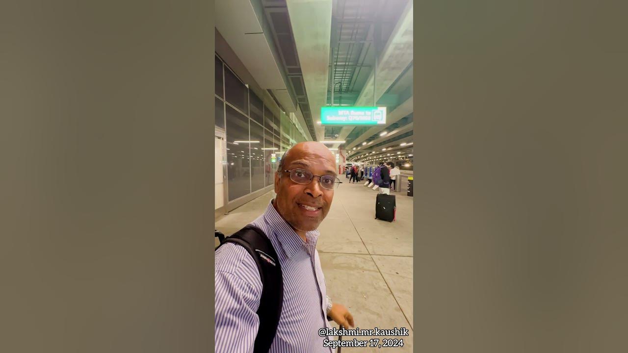 new-york-city-m60-bus-laguardia-airport-to-subway-dogs-in-plane