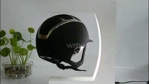 Magnetic Floating helmet