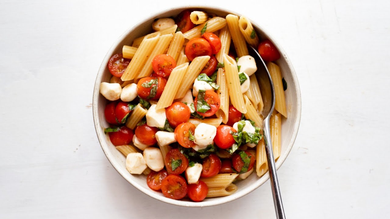 Balsamic Caprese Pasta Salad Recipe