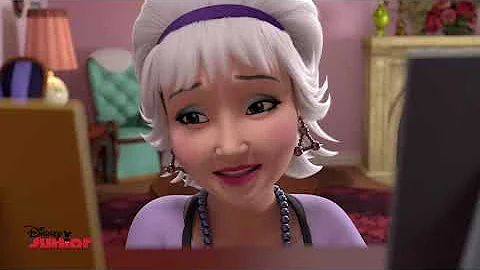 Fancy Nancy - Trois Cheers for Mrs. Devine EXCLUSIVE CLIP