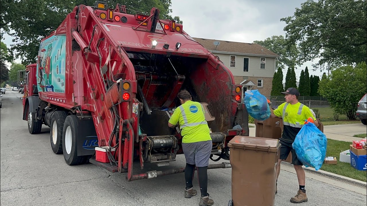 Fast LRS Roy Strom Mack LEU Split Loadmaster Rear Loader Garbage Truck ...
