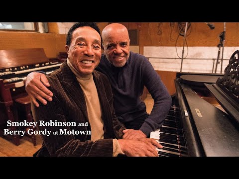 Video: Shinola Diilhamkan Oleh Motown Untuk Koleksi Smokey Robinson Baru