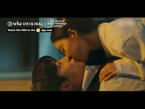 Lee Se Young Kisses Bae In Hyuk! 🤭 | Viu Original The Story of Park's Marriage Contract