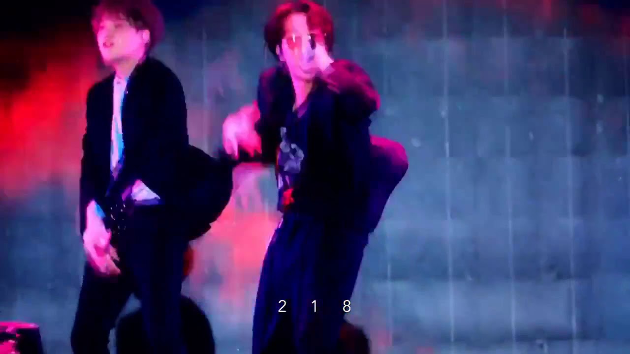 190811 # Jhope 😘 Home 🎤 🎼 BTS Lotte family concert 2019 fancam - YouTube