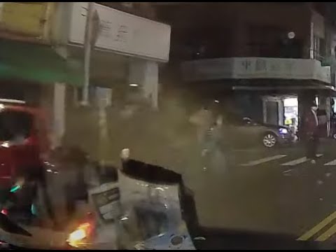 2022.01.20 桃園市桃園區中正路  機車事故（當雙黃和不讓相遇在一起