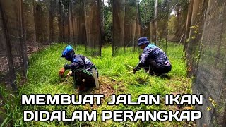 Download Lagu Proses mempersiapkan pemasangan perangkap ikan kembali,siap siaga debit air sungai naik begitu cepat MP3 Download Lagu Proses mempersiapkan pemasangan perangkap ikan kembali,siap siaga debit air sungai naik begitu cepat MP3