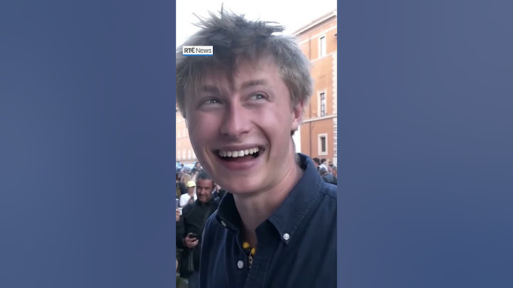 Young Americans in Vatican celebrate Pope Leo XIV’s election
