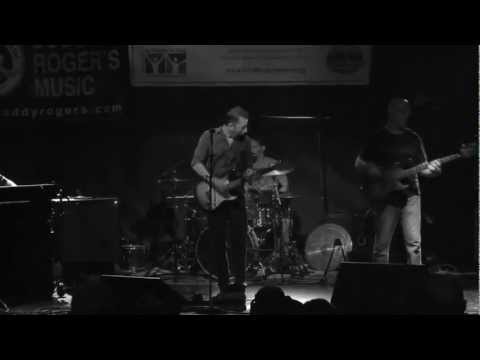 Doug Hart Band playing Whipping Post at 2011 Cincy...