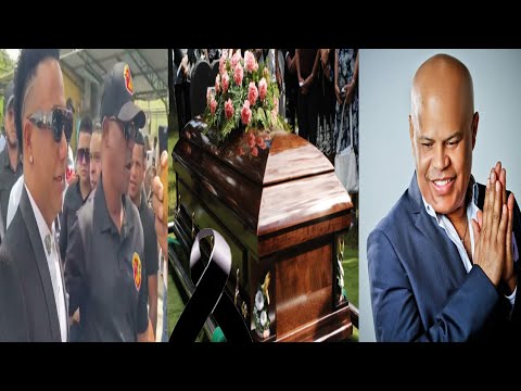 Elvis Martínez llega