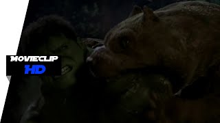 Hulk (2003) | Hulk VS Perros Mutantes | MovieClip Español Latino HD