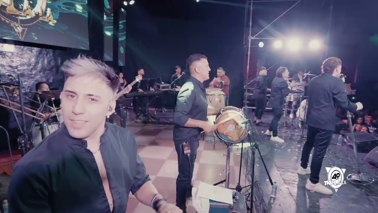 TRU LA LA 40 AÑOS - SHOW COMPLETO