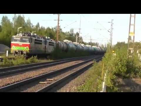 Uusikylä #VR Asemankohdalla Juna trafiikkia - YouTube