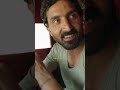 Il camionista che sa guidare a occhi chiusi #shorts