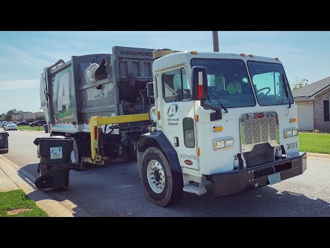 Advanced Disposal: EZ Pack Side Loader Trash Truck