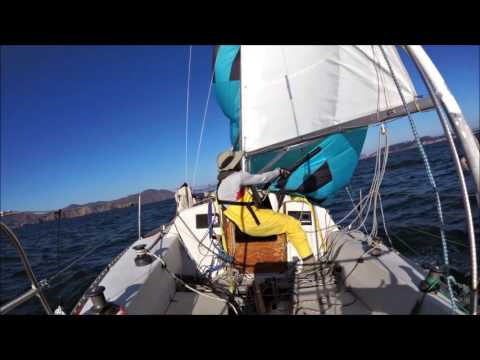 Singlehanded spinnaker peel