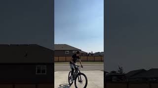 Leaned how to crank flip #bike #mtb #mountainbike #gopromtb #mtbbike #mountain #cycling #grow