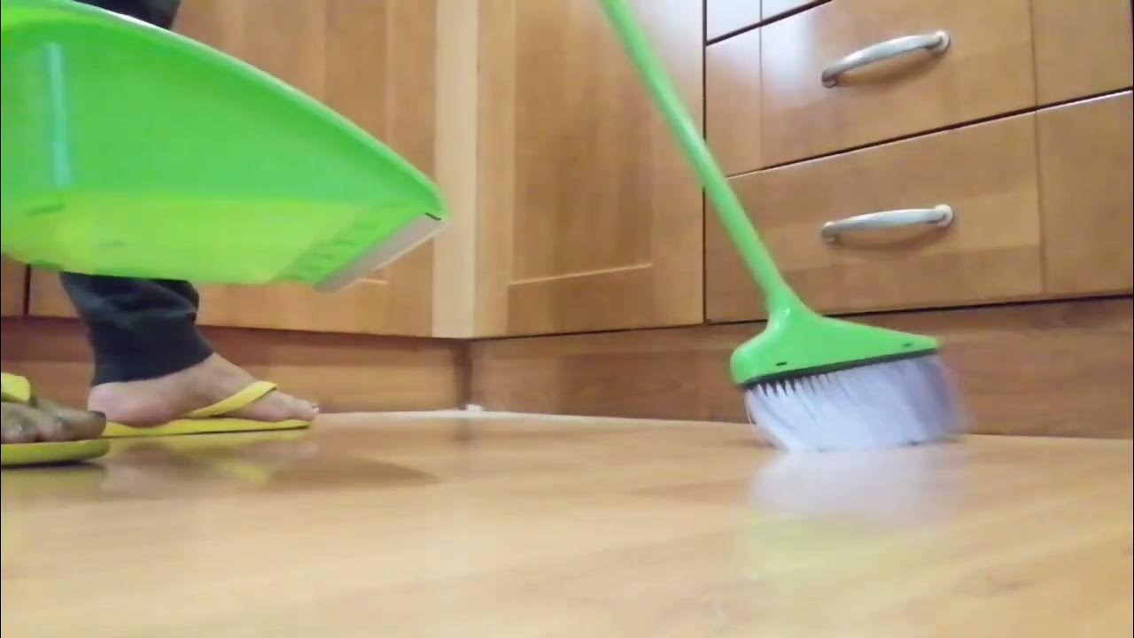 ASMR SWEEPING THE WOOD FLOOR asmr cleaningmotivation YouTube