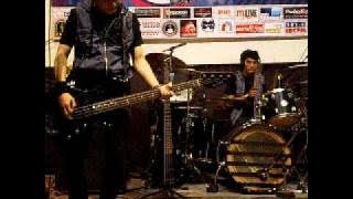 AEROB Band - Rasakan, Dengarkan, Detakkan by AEROB (Live @CSB Cirebon).