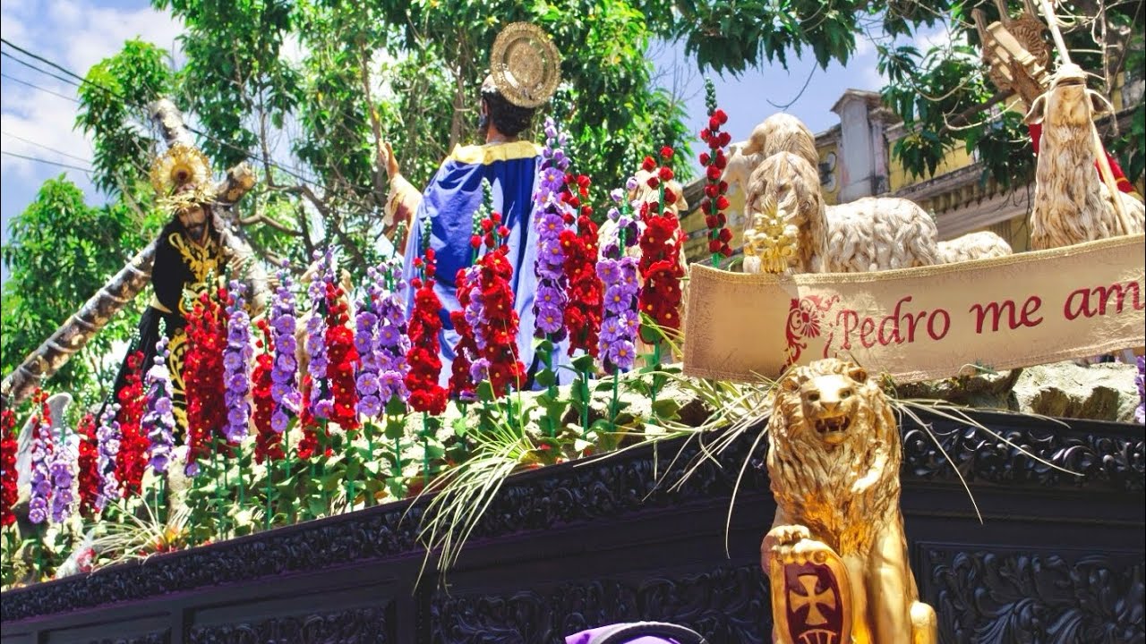 10 AV - Procesión Jesús de La Merced, Viernes Santo 2025 - YouTube