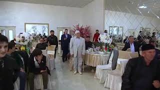 Фатима Ахтаева поёт на свадьбе для дорого гостя