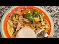 Chicken Fajitas/Fajitas de Pollo