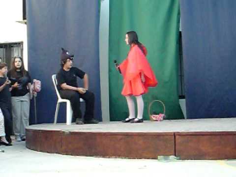 Little Red Riding Hood - Caperucita Roja