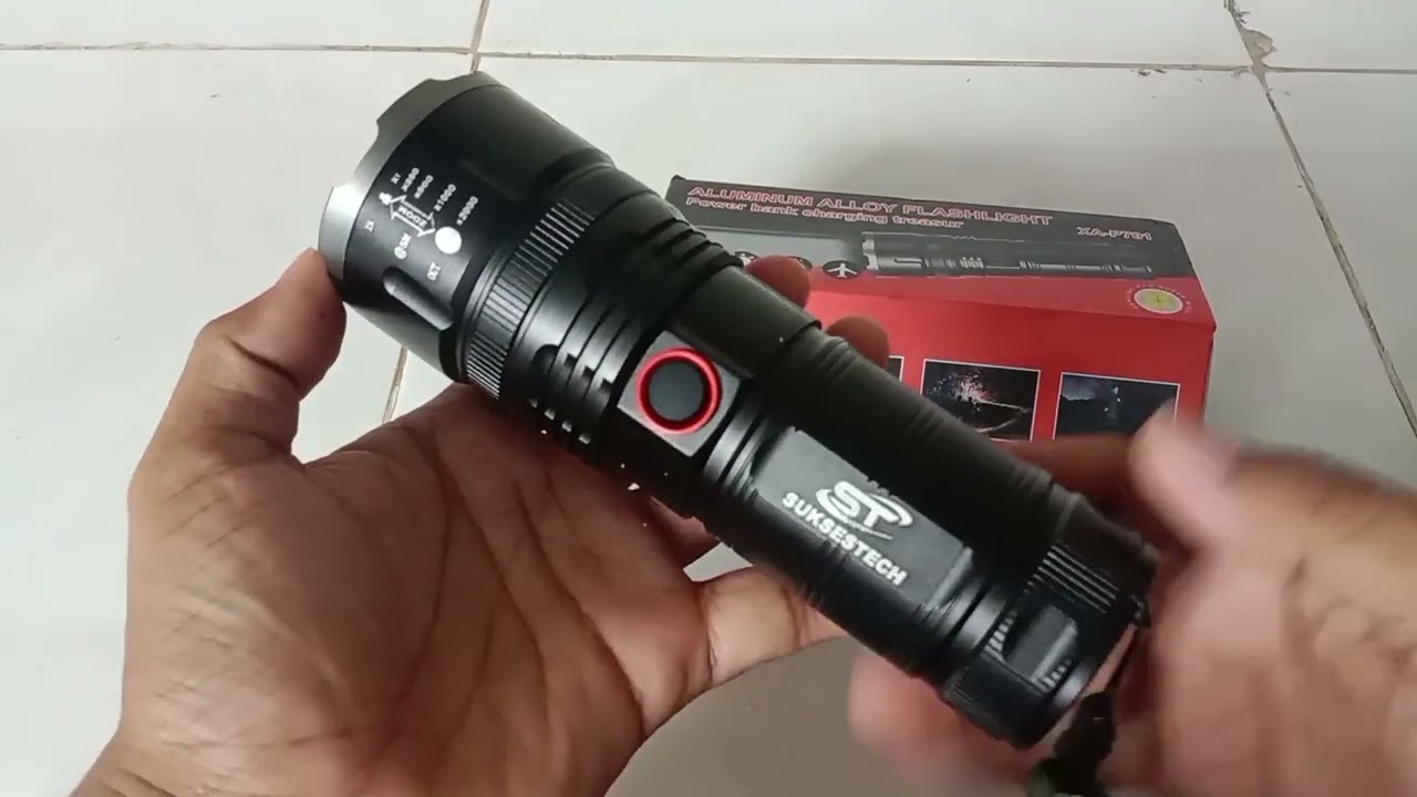 SENTER SUKSESTECH XA-P701 2000 LUMENS CAHAYA TERANG BENDERANG SETARA ASTROLUX JET BEAM ACE BEAM - YouTube