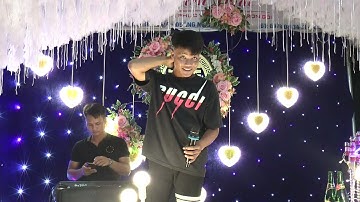 EM TRAI HÁT TRONG ĐÁM CƯỚI MIỀN NÚI SƠN HÀ QUÊ TÔI RT HAY QUÊ TÔI LÀ  VẬY