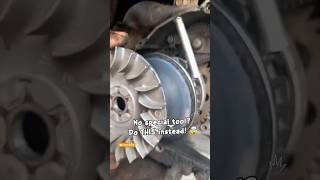 Genius Scooter CVT Pulley Hack! (No Holding Tool) 🛵🔧 #mechanic #lifehack