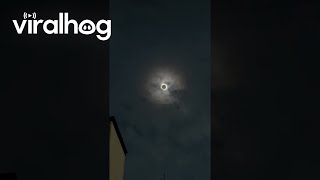 Solar Eclipse Seen From Burlington, Ontario || Viralhog