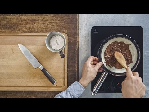 How-to: Melting chocolate over a water bath I Tips for making a sweet topping I FOOBY