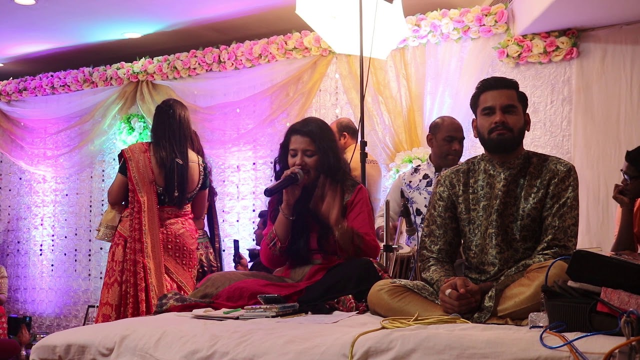 Manek Motiye  Famous Pasli Song in Gujrati Wedding By CHARMI SATRA BHEDA SINGER ANCHOR ORGANIZER