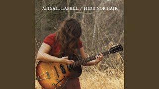 Video voorbeeld van "Abigail Lapell - Fur and Feathers"