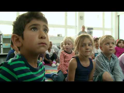 Video: Hvordan Lære Et Barn å Elske Kunst