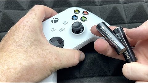 Connect an Xbox Wireless Controller to your Console in 2022
