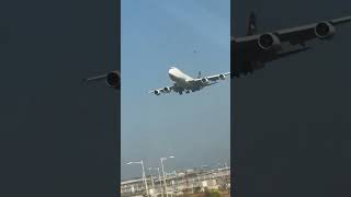 Wow! UPS Cargo flight landing Hong Kong Airplane ✈️ 747-8F #landing #shorts #plane #pilot #airplane
