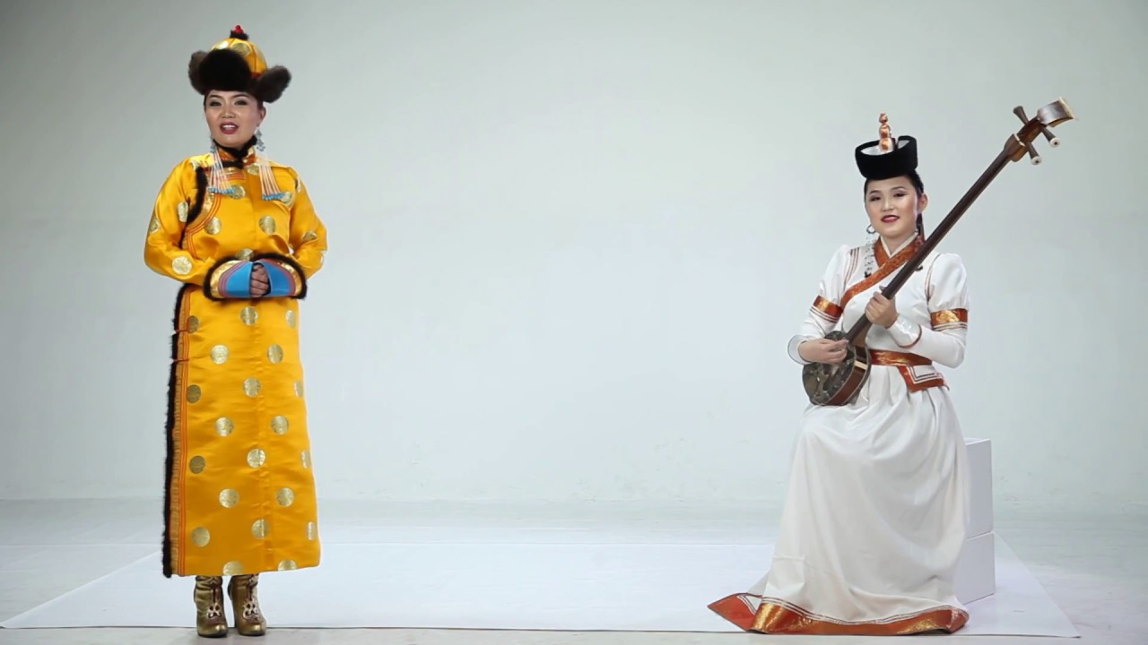 Асгарсан хормойтой дээл У. Тунгалаг / Asgarsan hormoitoi deel U.Tungalag