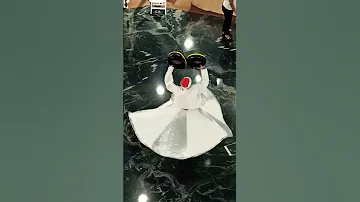 اكاد من فرط الجمال اذوب Shorts 