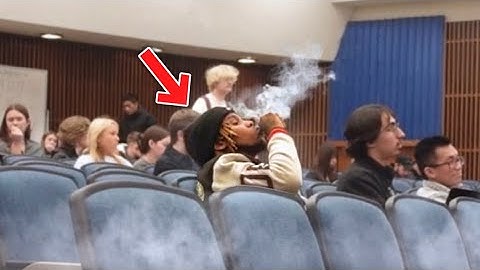 Vaping During A College Lecture! PT. 2 😭