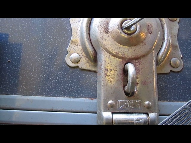 Stevens Antique Trunks - Antique Trunk Keys