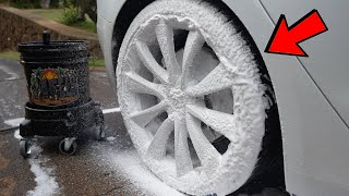 BEST WAY TO APPLY WHEEL & TIRE CLEANER