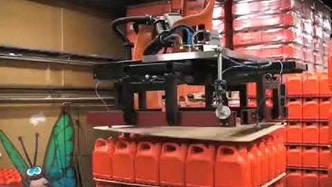 Car motor gear engine oil bucket barrel automatic filling capping machine palletizing completed pack