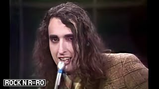 Vignette de la vidéo "Tiny Tim - Tiptoe Through the Tulips"