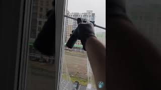 Мытьё окон. Видео от Кирилла Чикачёве ("БезРазводов", Брянск).