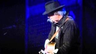 2013.05.06 Neil Young - Blowin' in the wind Live @ Ziggodome Amsterdam