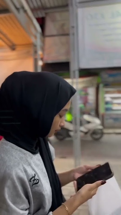 Susah juga nyari yang jual pindang paus 😂#shorts #stories #information