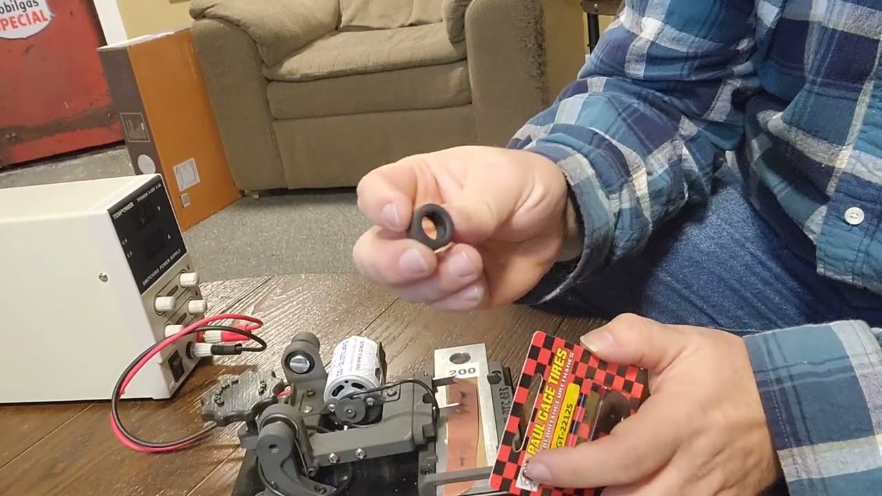 cg slotcars tire truer, from slotcar corner. 1/32 carrera slotcars 